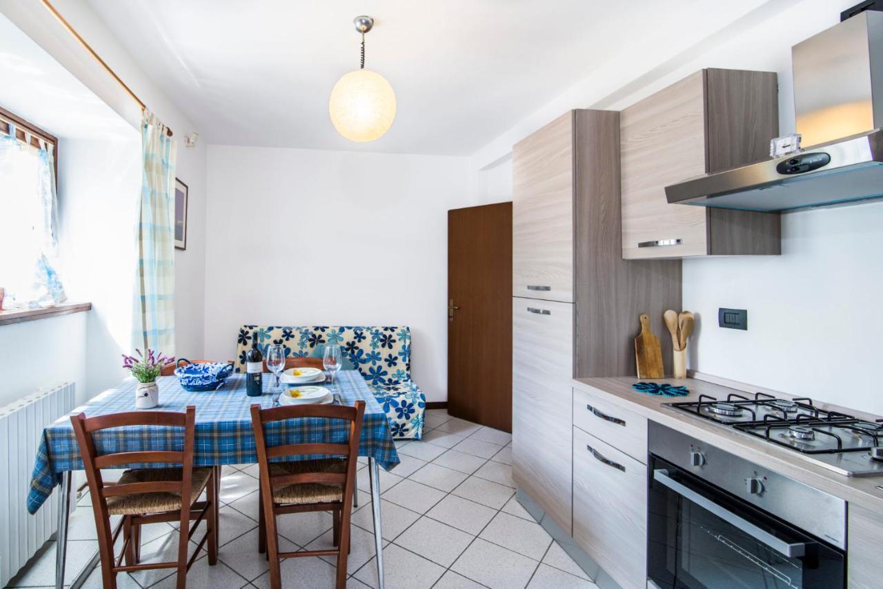 Casa Vacanze Linda Gera Lario Exteriér fotografie