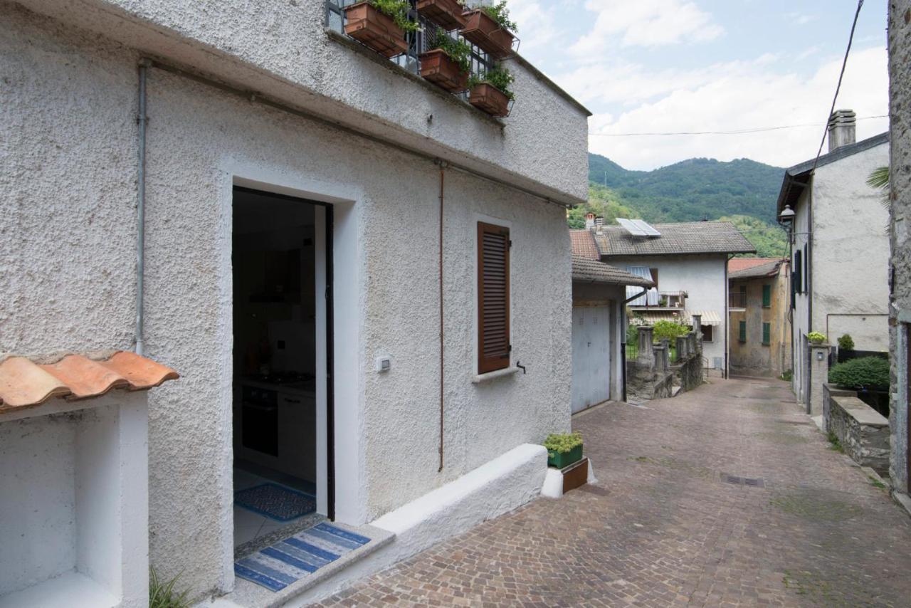 Casa Vacanze Linda Gera Lario Exteriér fotografie