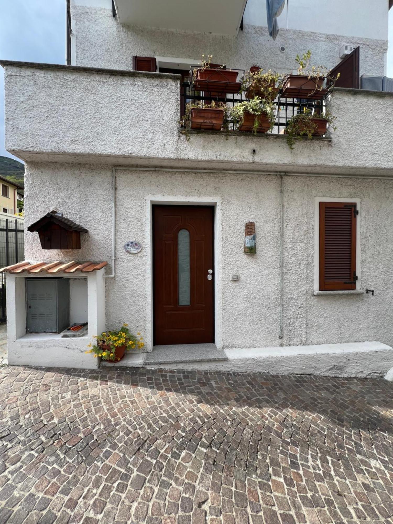 Casa Vacanze Linda Gera Lario Exteriér fotografie
